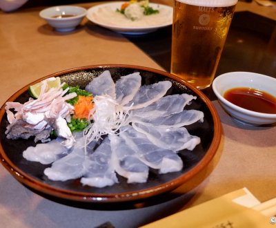 Guenpin Kagurazaka (Tokyo), assiette de sashimi de fugu