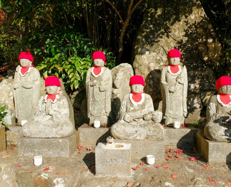 Mitaki-dera (Hiroshima), statues de Jizo Mitaki-dera (Hiroshima), statues de Jizo