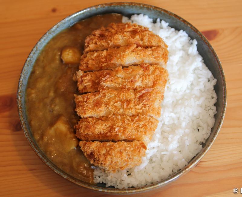 Du curry au Japon ? - Karē Japonais - Lutsubo