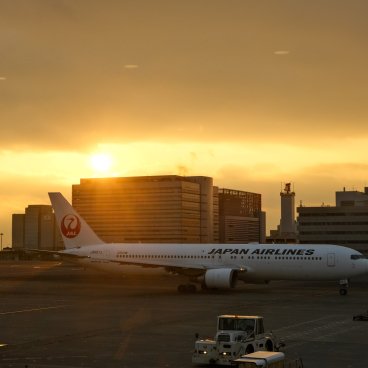 Aéroport Haneda (Tokyo), avion de la compagnie JAL