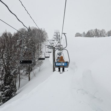 GALA Yuzawa Ski Resort (Niigata), remontées mécaniques de la station