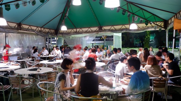 Forest Beer Garden à Tokyo en été